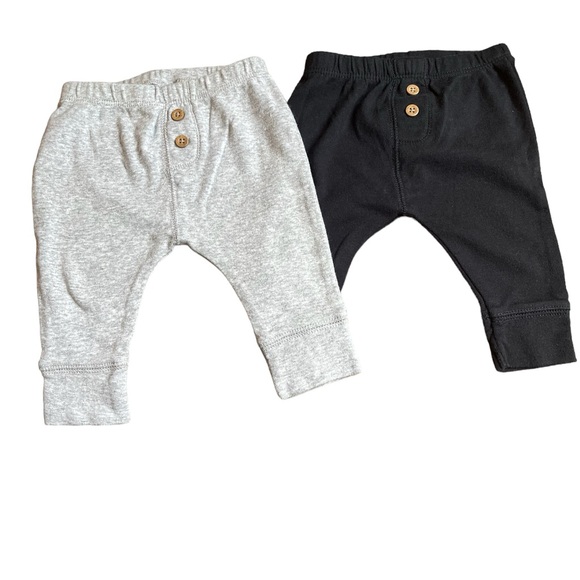 Carter’s Bundle of 2 Baby Boy Pants - Picture 1 of 3